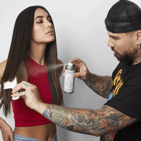 Good Behavior Smoothing Spray — 1 Spray 6